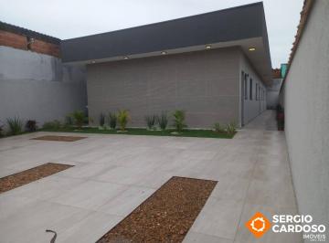 Casa · 45m² · 2 Quartos · 2 Vagas · CASA CONDOMÍNIO 2 QUARTOS PISCINA E CHURRASQUEIRA ITANHAEM SP