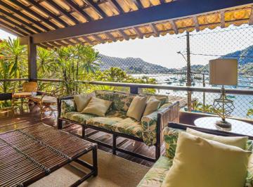 Casa de 5 quartos, Angra dos Reis · Casa à venda no Condomínio Ponta do Cais em Angra dos Reis – 5 suítes e vista para o mar