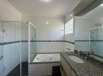 Casa de 3 quartos, São Paulo · Casa de 136 m² com 3 quartos à venda em Sumarezinho São Paulo