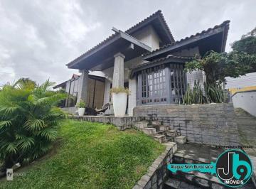 Casa · 375m² · 4 Quartos · 9 Vagas · Casa para Vender em Santa Felicidade | Edícula, Piscina Aquecida, Lareira, Suíte com Closet e Hidro