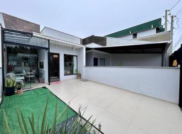 1ecd713c-0549-4423-9135-623f8992be76 · Casa para venda em Nossa Senhora de Fátima com 2 quartos, sendo 2 suítes, 63m²
