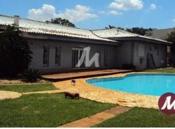 Piscina · Casa (sobrado na rua) 10 dormitórios/suite, cozinha planejada