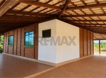 Terreno · 20800m² · 2 Quartos · Chácara para venda em Centro de 20800.00m² com 2 Quartos e 1 Suite
