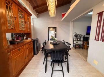 Casa de 3 quartos, São Paulo · Casa de 150 m² com 3 quartos para aluguel na Vila São Silvestre