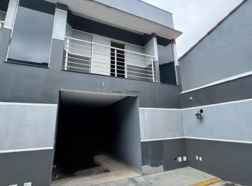 Casa · 75m² · 2 Quartos · 1 Vaga · Sobrado com 2 Suítes à Venda em Cond. Villagio Lira, Jundiapeba. Por R$340 Mil.
