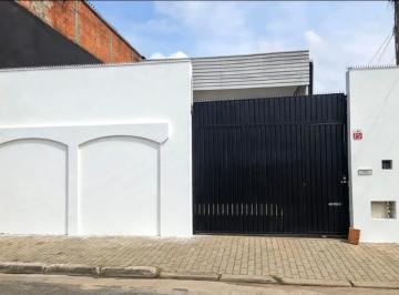 Comercial · 300m² · 6 Vagas · Galpão na Rua Elias Monteiro Cardoso, 438 • 300 m²