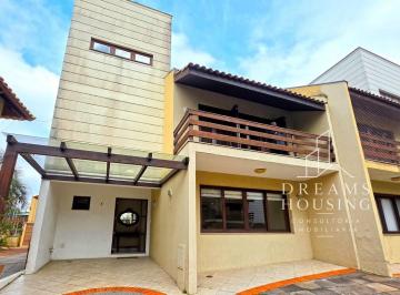 Casa · 241m² · 3 Quartos · 2 Vagas · Sobrado em Condomínio com 3 Dormitórios, Suíte e 2 Vagas