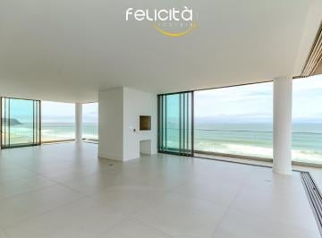 Living em esquina com vista panorâmica · Apartamento 6 suítes frente mar na Praia Brava, Itajaí