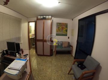Comercial · 33m² · 1 Vaga · Conjunto Comercial com 34m² e 1 vaga de garagem.