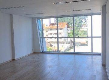 Comercial · 44m² · 1 Quarto · 1 Vaga · Sala para alugar, por R$ 3.500,00/mês - Velha - Blumenau/SC