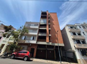 Apartamento · 85m² · 3 Quartos · 1 Vaga · Aluga apartamento 3 quartos à 3 minutos do Gasometro com vaga de garagem