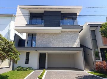 Casa · 266m² · 3 Quartos · 4 Vagas · Casa à venda em Valinhos, Roncáglia, com 3 suítes, com 266 m²