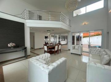 21203ee7a59c56dc5e6ff82d7b71570c6ae67673 · Casa à venda no Condomínio Aldeia da Mata com piscina aquecida e espaço gourmet