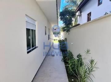 1783428208632.jpg
·
Casa com 5 dormitórios sendo 1 suíte e 4 vagas de gara