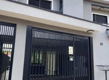 Casa · 70m² · 2 Quartos · SOBRADO PARA LOCAÇÃO – 3 DORMITÓRIOS, SENDO 1 SUÍTE