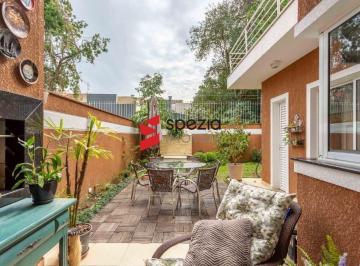 Casa · 198m² · 3 Quartos · 2 Vagas · Sobrado para venda em Bom Retiro de 197.88m² com 3 Quartos, 1 Suite e 2 Garagens