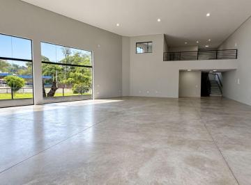 Comercial · 263m² · 5 Vagas · Sala Comercial para venda e aluguel em Centro de 263.00m² com 5 Garagens