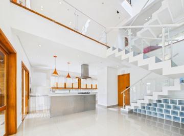 Casa · 258m² · 4 Quartos · 2 Vagas · Casa para alugar em Suru de 258.00m² com 4 Quartos, 1 Suite e 2 Garagens