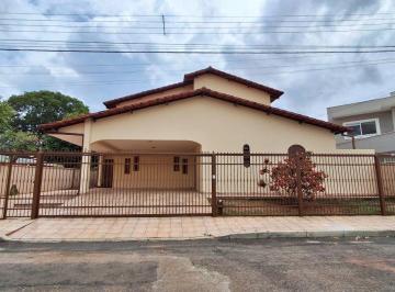 Casa de 5 quartos, Brasília · Sobrado Colonial QI 7 Lago Norte Piscina, Churrasqueira 5 Quartos