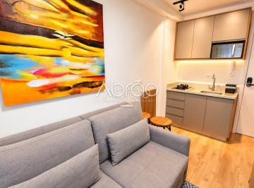 Apartamento · 24m² · 1 Quarto · Apartamento Mobiliado para Alugar no Batel –