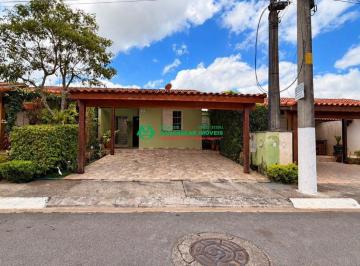 Fachada Residencial com Garagem Vazia · Casa para aluguel - em Tijuco Preto