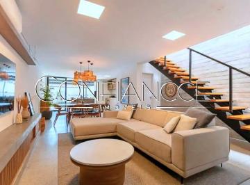 Casa · 200m² · 3 Quartos · 2 Vagas · Casa Duplex 3 quartos a venda no Água Verde, Curit