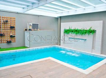Casa · 228m² · 4 Quartos · 2 Vagas · Casa com piscina a venda em Santa Felicidade, Curi