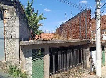 Casa · 4 Quartos · 2 Vagas · Casa a venda na Rua Itaquera, Jardim Santa Tereza, Embu das Artes, SP