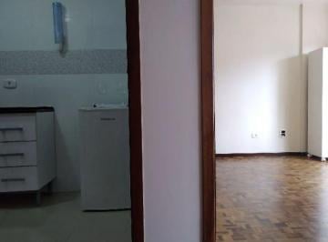 Apartamento · 38m² · 1 Quarto · APARTAMENTO STUDIO NO CENTRO 01 QUARTO ANDAR ALTO