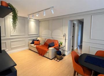 Apartamento de 3 quartos, Curitiba · Apartamento Champagnat 3 Dormitórios 1 Suíte 2 Vaga Mobiliado
