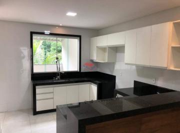 Casa · 110m² · 3 Quartos · 2 Vagas · Casa Com Quintal Gourmet E Churrasqueira, Para Locação No Bairro John Kennedy.