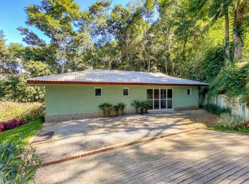 Casa · 135m² · 2 Quartos · Casa Com 2 Quartos Em Condomínio Em Araras, Petrópolis.