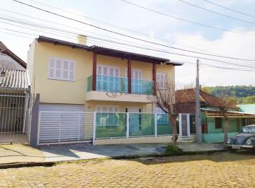 Casa · 209m² · 3 Quartos · 2 Vagas · Casa À Venda No Centro de Santa Cruz Do Sul