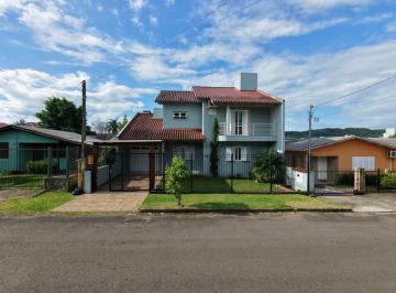 Casa · 211m² · 4 Quartos · 1 Vaga · Casa À Venda - Em Santo Antônio
