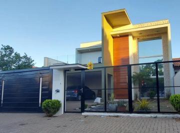 Casa · 215m² · 2 Quartos · 2 Vagas · Excelente Sobrado Moderno - Bairro Scharlau