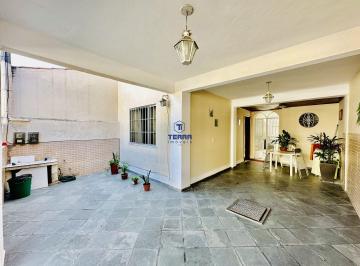 Casa · 80m² · 2 Quartos · 1 Vaga · Casa Duplex Com Quintal No Centro de Sao Gonca.
