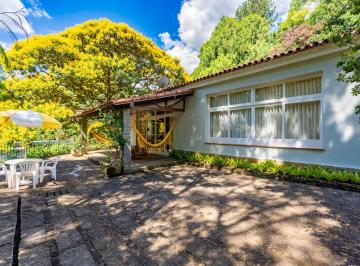 Casa · 450m² · 6 Quartos · 4 Vagas · Casa Com 6 Quartos Em Condomínio No Cuiabá, Petrópolis.