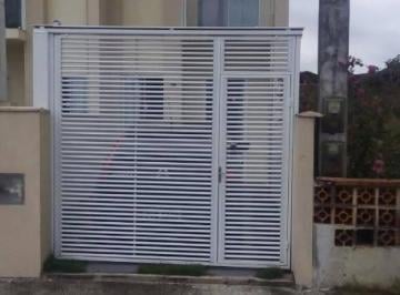 20191112110427_1235.jpg · Sobrado Geminado Para Venda Em Joinville, Espinheiros, 2 Dormitórios, 1 Banheiro, 1 Vaga