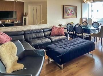 Apartamento · 117m² · 3 Quartos · 2 Vagas · Ed Golden Bird - Moema Pássaros