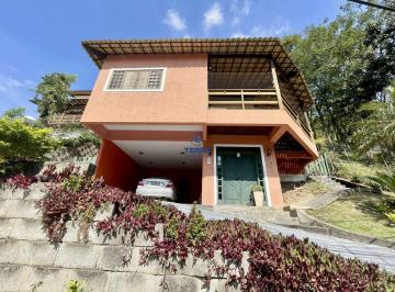 Casa · 290m² · 3 Quartos · 1 Vaga · Lindo Triplex Com 3 Quartos Sendo Uma Suite C.