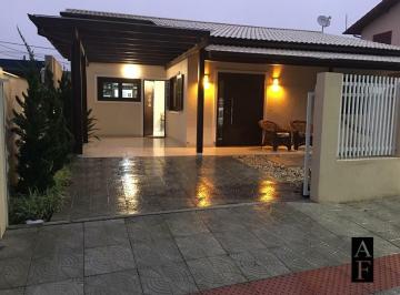 Casa · 130m² · 3 Quartos · 1 Vaga · Casa Á Venda No Bairro Ambrósio Em Garopaba Sc
