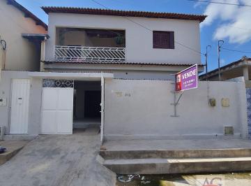 Casa · 253m² · 7 Quartos · 1 Vaga · 2 Casas Sobrepostas Com Entradas Independentes À Venda No Bairro Sossego, Crato - Ce.