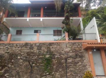 Casa · 200m² · 2 Quartos · Casa Triplex Com 2 Quartos Em Água Santa. Estrada Paulo Medeiros.