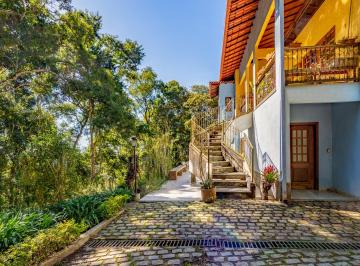 Casa · 323m² · 4 Quartos · 4 Vagas · Casa Com 4 Quartos Em Condomínio Em Quebra Frascos, Teresópolis.