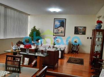 Apartamento · 230m² · 4 Quartos · 1 Vaga · Magnifico 4 Quartos Com Vaga Escriturada, Posto 6 a Poucos m Da Praia.