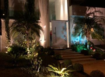 Casa · 384m² · 4 Quartos · 2 Vagas · Casa a Venda Em Aldeia Da Serra