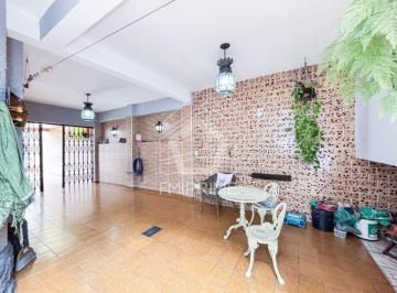Casa · 160m² · 3 Quartos · 5 Vagas · Sobrado À Venda Comercial Ou Residencial - 160 m² - 3 Dormitórios 5 Vagas.