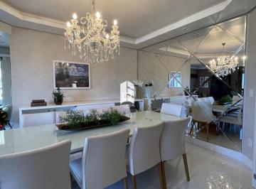 Apartamento · 200m² · 3 Quartos · 2 Vagas · Apartamento Com 4 Dormitórios Em Ótima Localização Para Você Que Procura Comodid