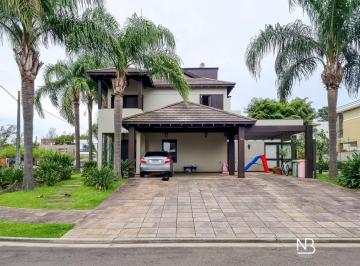 Casa · 380m² · 4 Quartos · 5 Vagas · Casa Com 4 Dormitórios, 380 m² - Venda por R$3.180.000ou Aluguel por R$17.