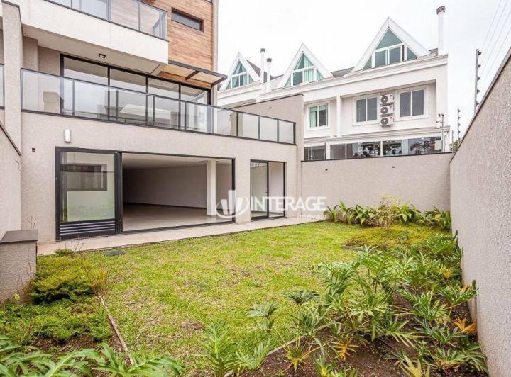 Sobrado Com 3 Dormitórios À Venda, 240 m² por R$1.833.521 - Santo Inácio - Curitiba/pr